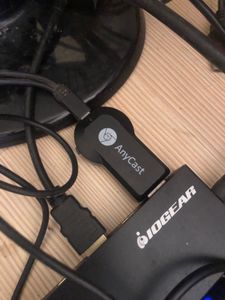 AnyCast HDMI Dongle