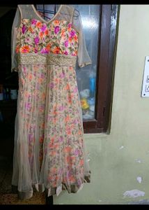 Beautiful Floral Print Party Gown in 38 bust