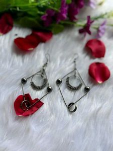 PACK OF 5 EARRINGS