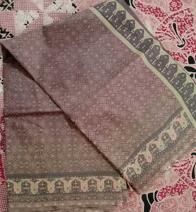 Elegant Saree with Beautiful Border