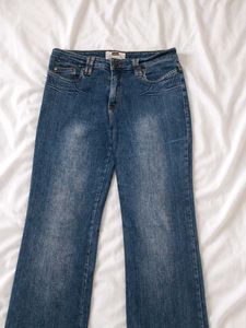 Flared jeans/Bootcut jeans