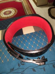 Stronggear Powerlifting adjustable belt
