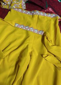 Stylish Yellow Ethnic Gown