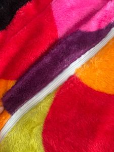 woollen bedsheet with zipper pillow cover