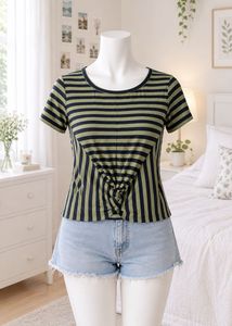 GREEN CROP TOP