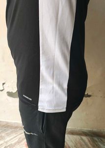 Adidas Men's Black T-Shirt