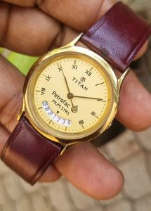 Titan Smiley dial Petrofac Analog Watch