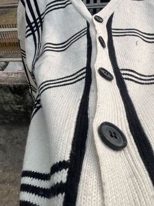Unisex  Plaid Cardigan Sweater