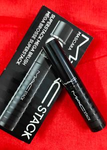 MAC Stack Mascara