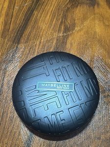 Maybelline Fit Me Matte Compact Powder 115
