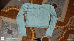 new Grey Long Sleeve Cropped Top