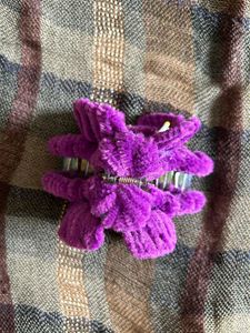Set of 2  Flower Hair Clips