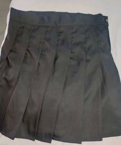 BLACK TENNIS SKIRT