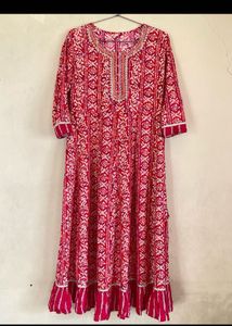🩷SALE 🩷Combo Of 2 Beautiful Kurti’s