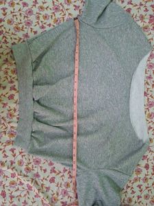 Grey Cropped off shoulder Sweatshirt from savana