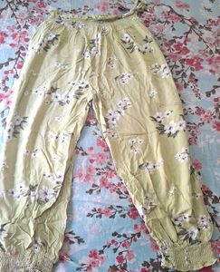 Lightweight Floral Print Pants🌺🏵🏵👖