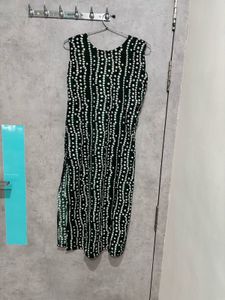 Green Embroidered Kurta