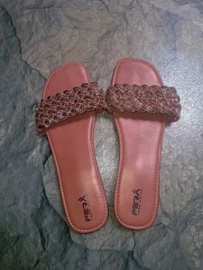 Combo of 2 Flat Sandals 🖤🩷