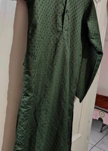 Green Textured Kurta