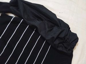 Korean Black Puff Sleeves Top