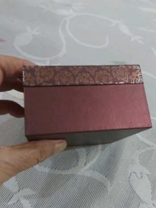 Tanishq Jewellery / Bangle Bo
