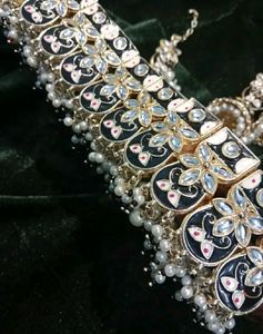 PEARL ROYAL CHOKER SET (TOTALLY NEW)