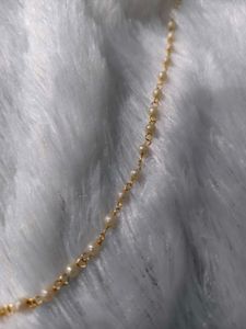 Elegant Gold Nath with Pearls