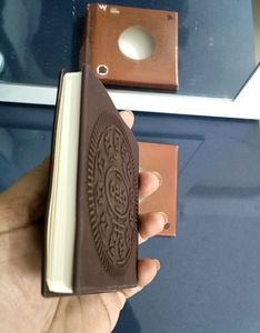 OREO Shape and Smell Like Dairy