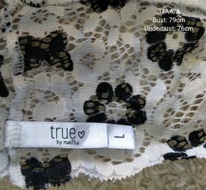Lace Bralette with Floral Pattern