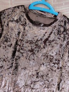 Lykkein Crushed Velvet T-shirt