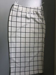 Grid Print Long Sleeve Top And Skirt