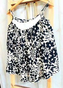 Black &amp; White Floral Camisole Top Size-40
