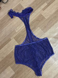 Lace Thong Panty with Ruffle Detail