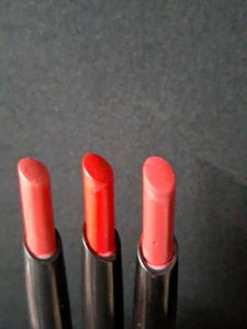 Set of 10 Lipsticks from Baked Beaut