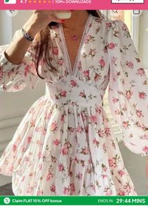 Charming Floral Print Mini Dress