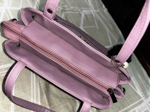 Chic Pink Quilted Handbag