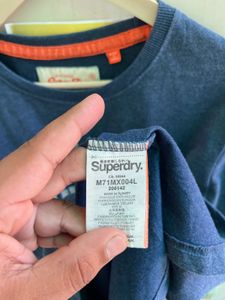 Superdry Tee. (T548)