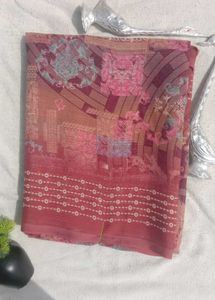 Elegant Red &amp; Green Printed Saree