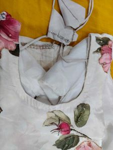 Elegant Floral Print Kurta Set