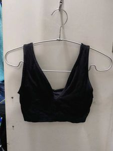 Comfortable Black Sports Bra