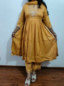 Elegant Mustard Kurta Set