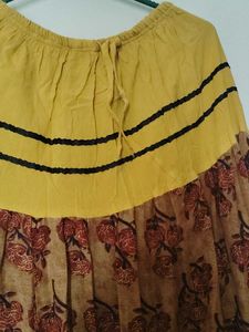 Bohemian Tiered Floral Print Skirt