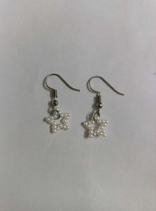 Handmade Beaded Mini Star Pearl Earrings ✨🤍🌌