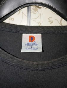 DEUTERO PAPADOC vintage T-Shirt