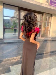 Black Off-Shoulder Bodycon Dress