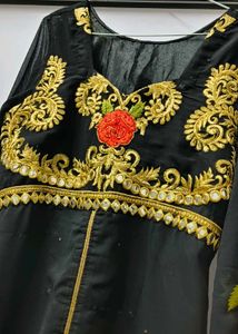 Elegant Embroidered Kurta