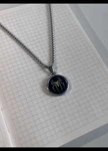 Spider pendant 🖤