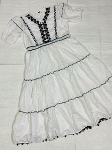 Embroidered White Kurta Top