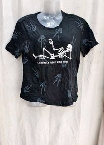 I. Skeleton "Literally Dead Right Now" T-Shirt