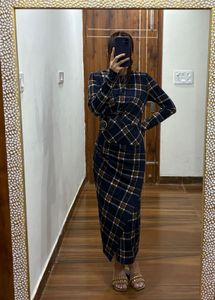 Navy blue &amp; Brown Plaid Long Sleeve Midi Dress
